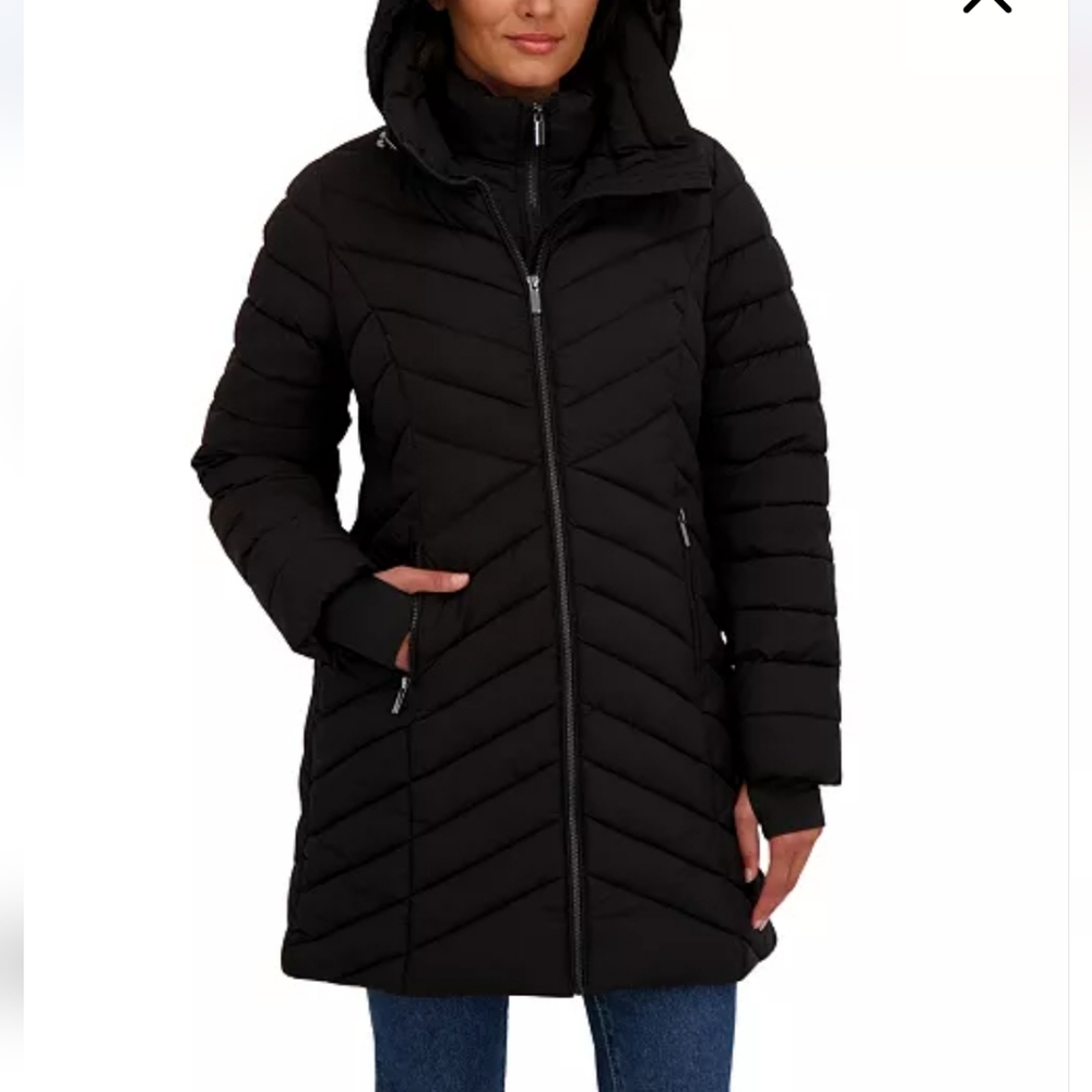 Shebby Collection Women's Black 3/4 Hooded Stretch Puffer With Bib